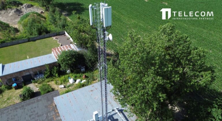 Lease of land for a mobile phone mast